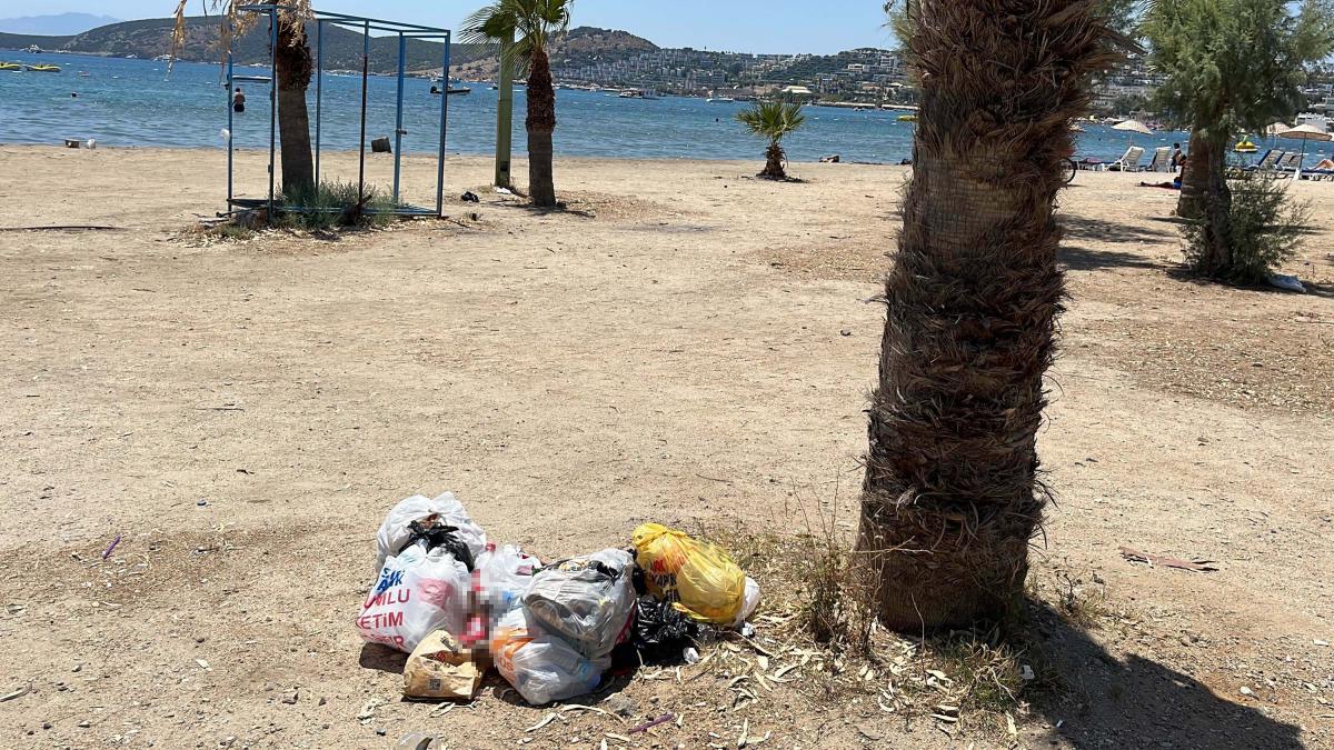 Bodrum'da tatil bitti, geriye çöpler kaldı