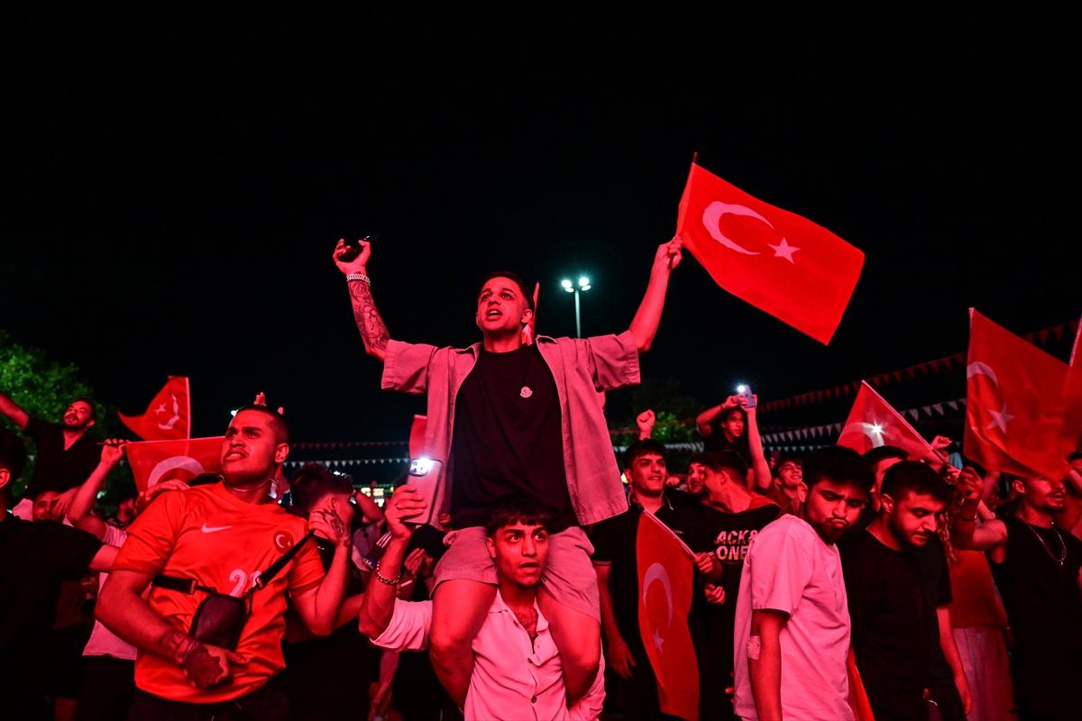 Türkiye - Avusturya maçına yoğun ilgi! Ülkemizde dev ekranlar kuruldu