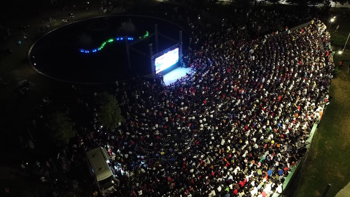 Türkiye - Avusturya maçına yoğun ilgi! Ülkemizde dev ekranlar kuruldu