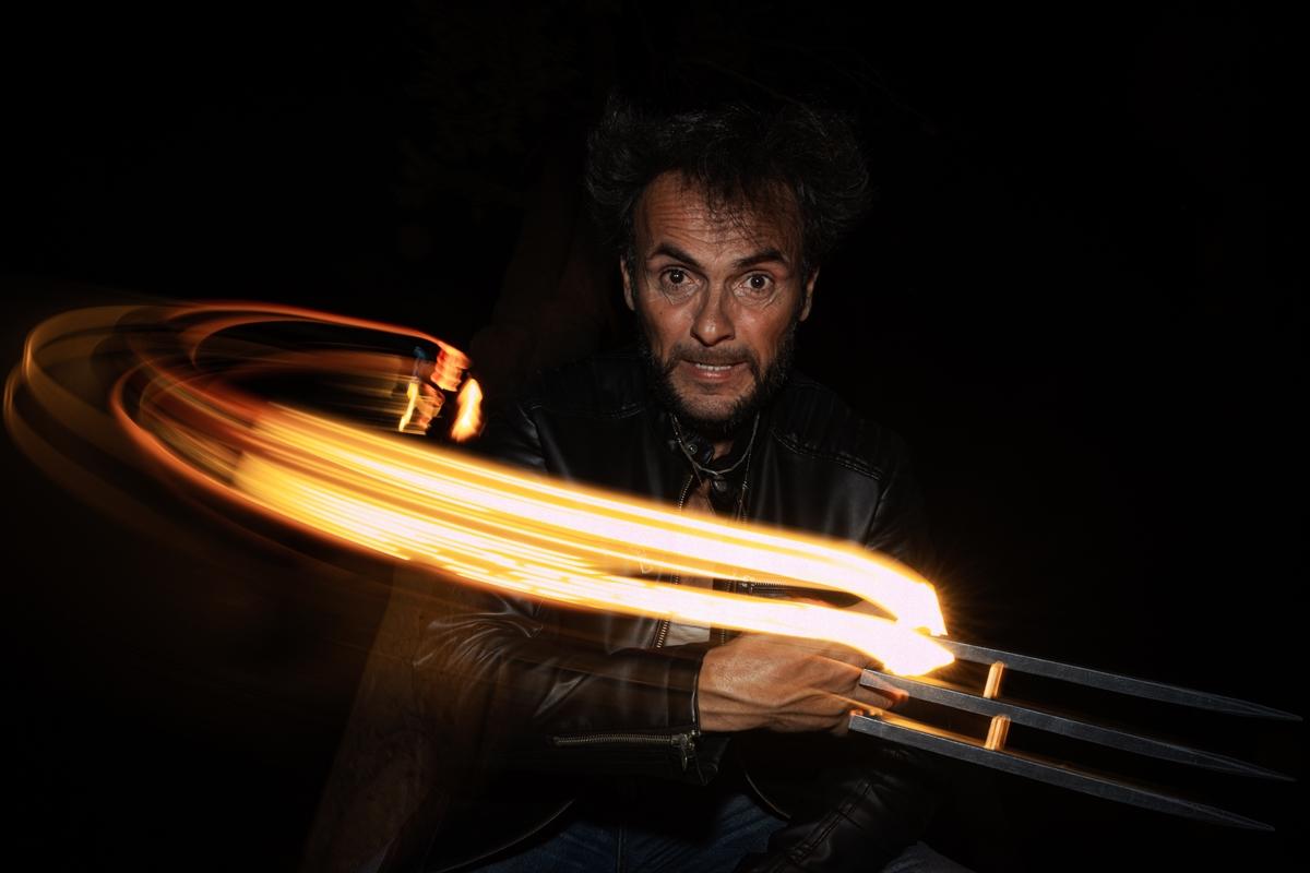 Adanalı Wolverine, pozlarıyla film sahnelerini aratmıyor