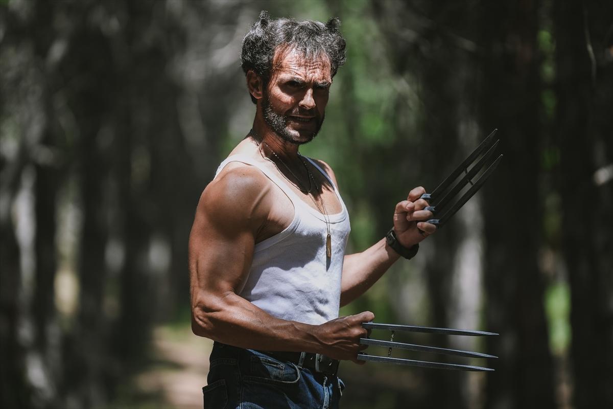 Adanalı Wolverine, pozlarıyla film sahnelerini aratmıyor