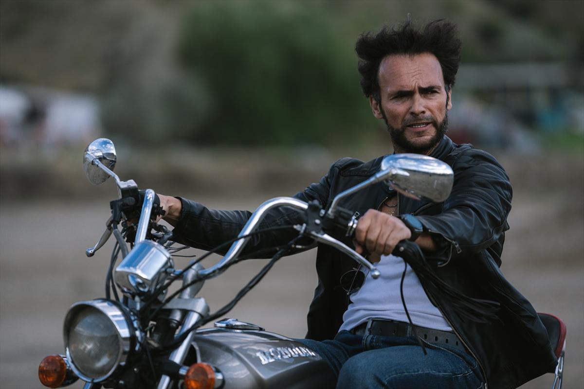 Adanalı Wolverine, pozlarıyla film sahnelerini aratmıyor