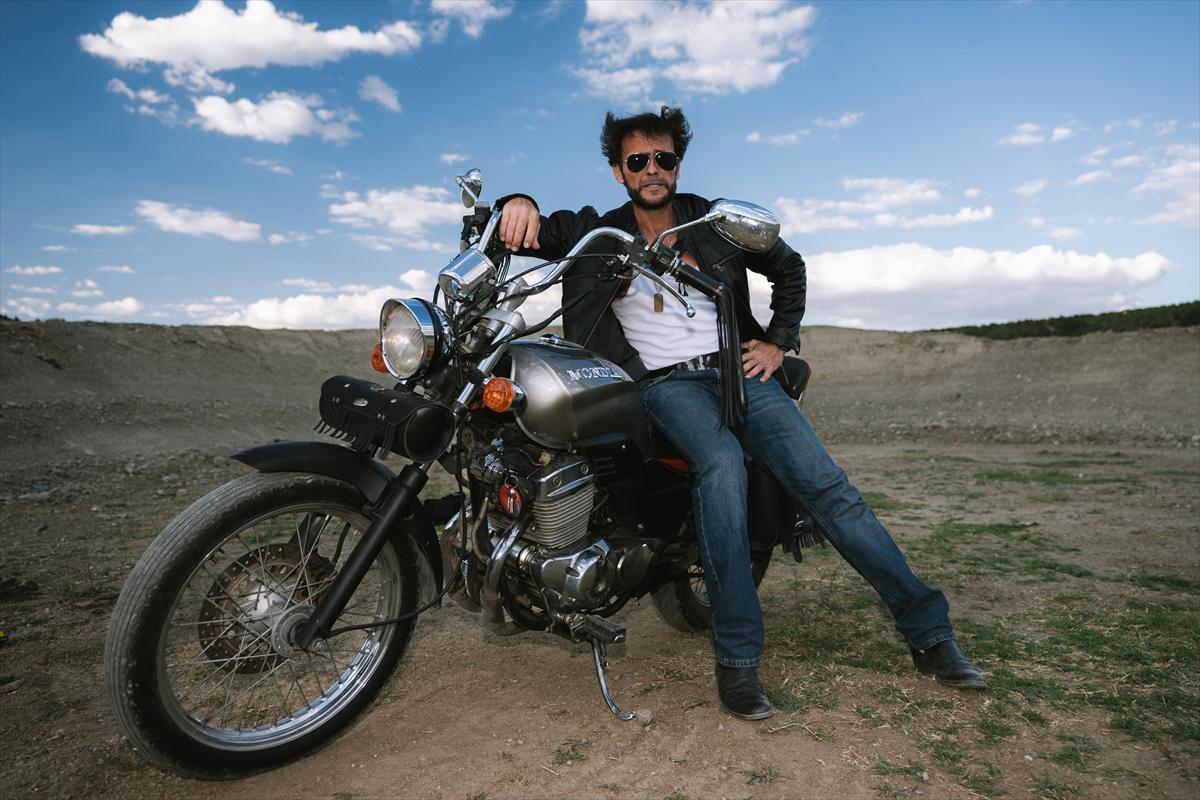 Adanalı Wolverine, pozlarıyla film sahnelerini aratmıyor