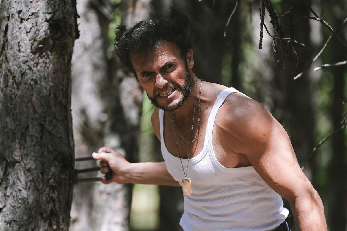 Adanalı Wolverine, pozlarıyla film sahnelerini aratmıyor