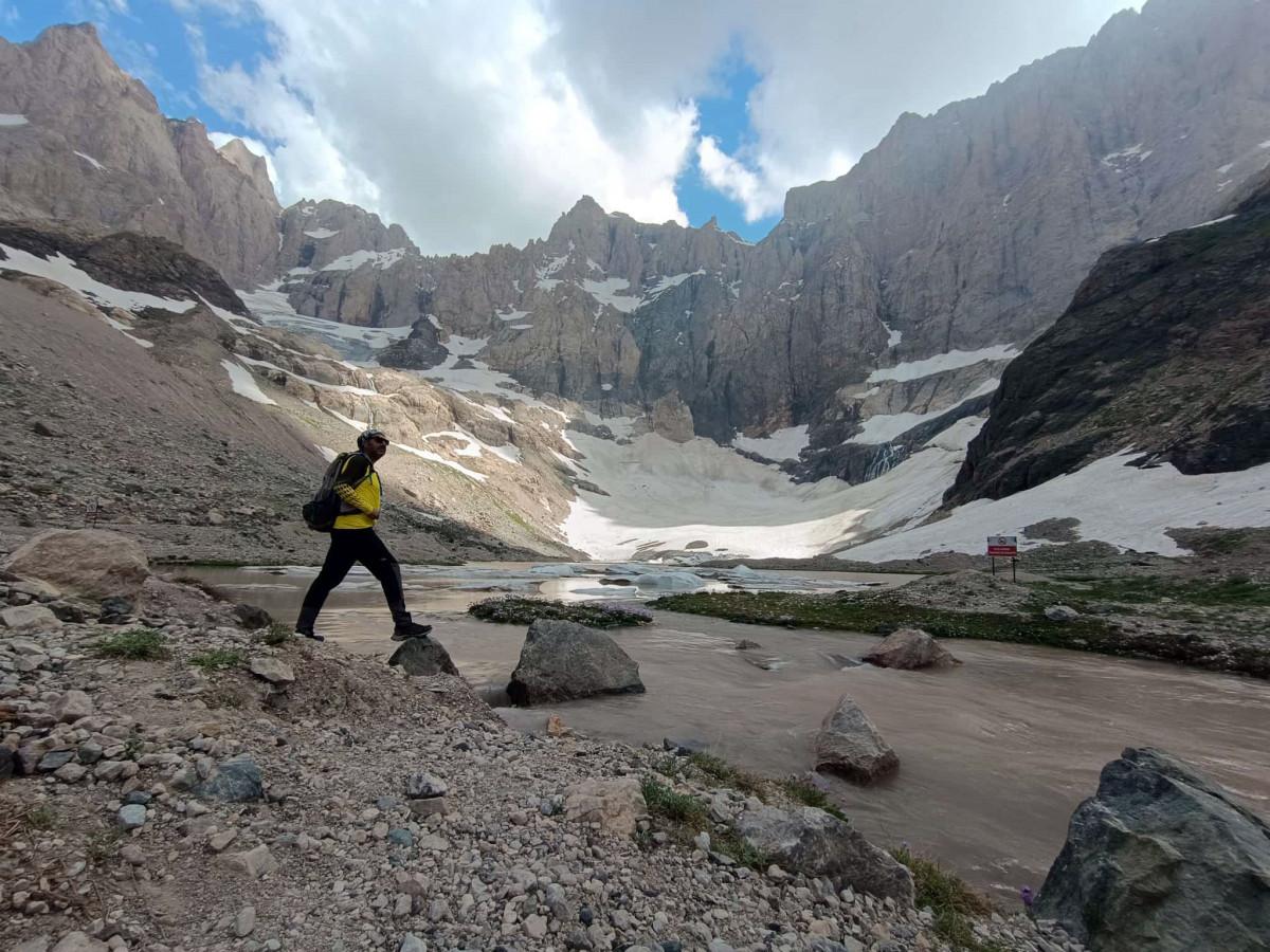 Küresel ısınmanın etkisiyle Cilo Buzulları yüzde 50 alan kaybetti