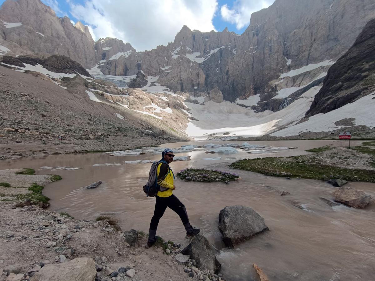 Küresel ısınmanın etkisiyle Cilo Buzulları yüzde 50 alan kaybetti