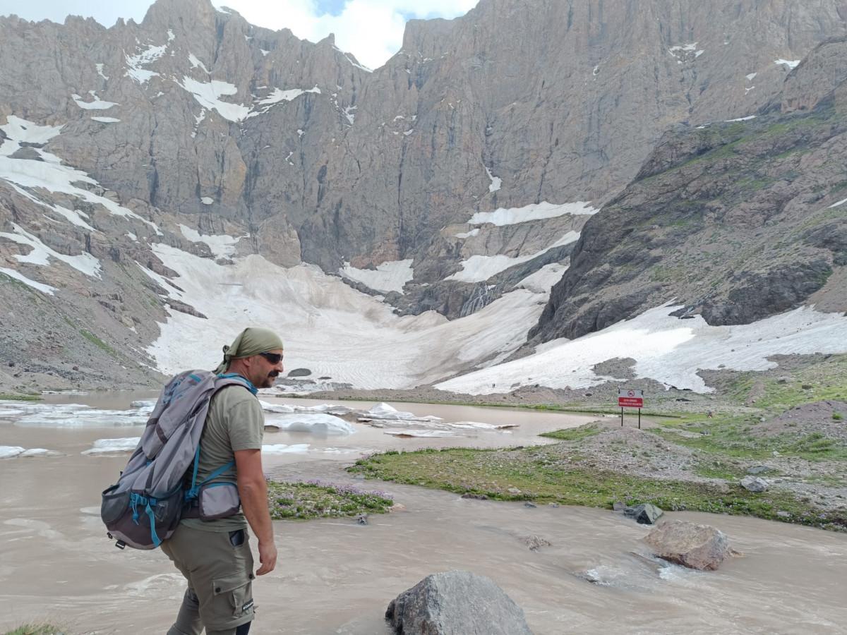 Küresel ısınmanın etkisiyle Cilo Buzulları yüzde 50 alan kaybetti