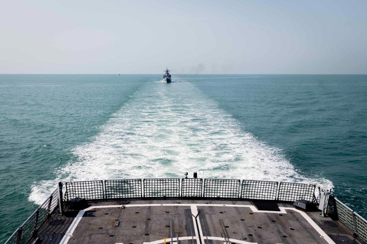 TCG KINALIADA gemisinde askerlerimizden nefes kesen eğitim görüntüleri