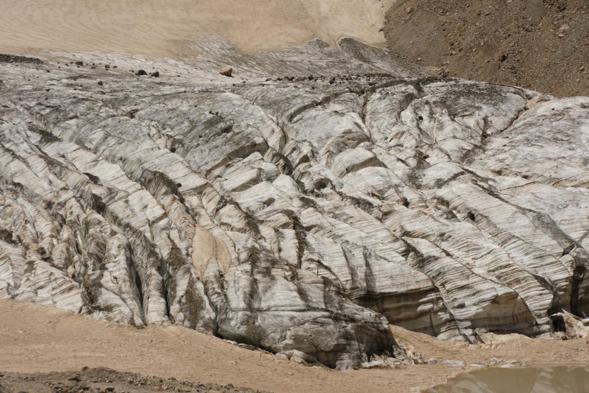 Küresel ısınmanın etkisiyle Cilo Buzulları yüzde 50 alan kaybetti