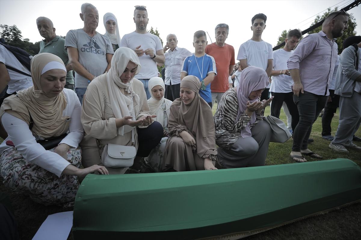 Srebrenitsa Katliamı'nın 29. yıldönümü
