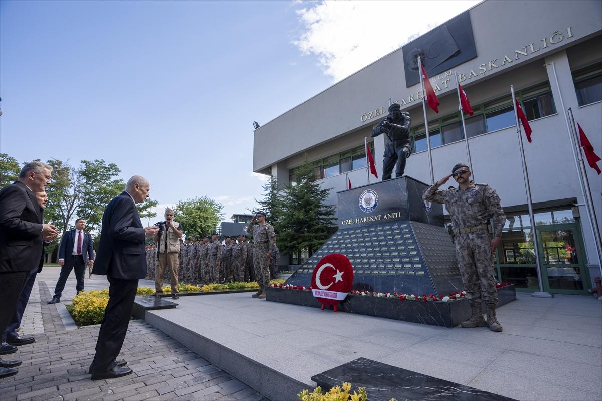 Devlet Bahçeli, Özel Harekat Başkanlığını ziyaret etti