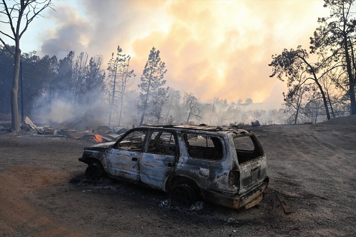 Kaliforniya'da orman yangınlarıyla mücadele