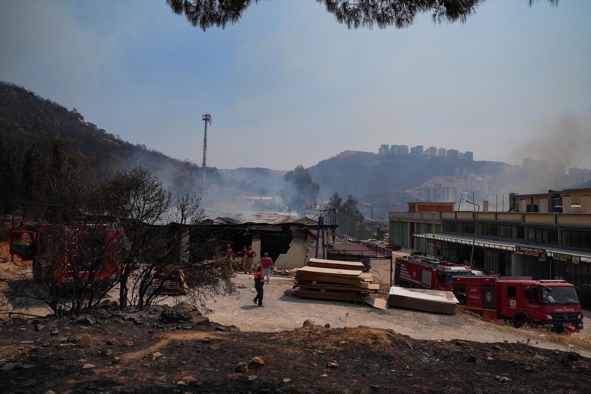 İzmir'de ev ve iş yerleri yanan vatandaşlar yangın anını anlattı