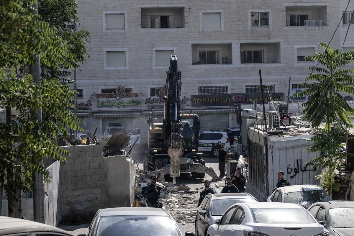 İsrail ordusu, Doğu Kudüs'te ev ve iş yerlerini yıktı