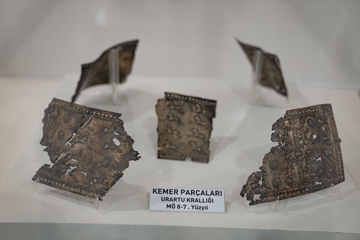 Doğu Anadolu'nun 3 bin 500 yıllık takıları