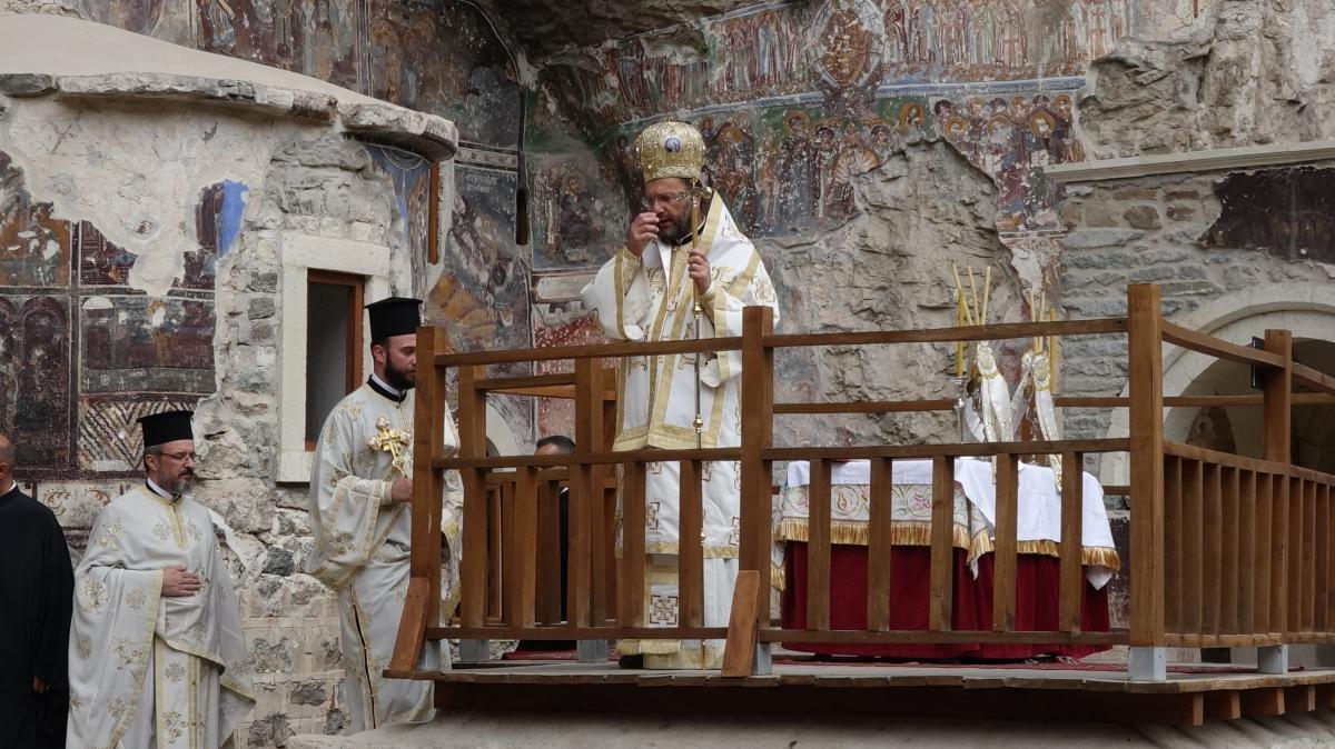 Trabzon'daki Sümela Manastırı'nda ayin yapıldı