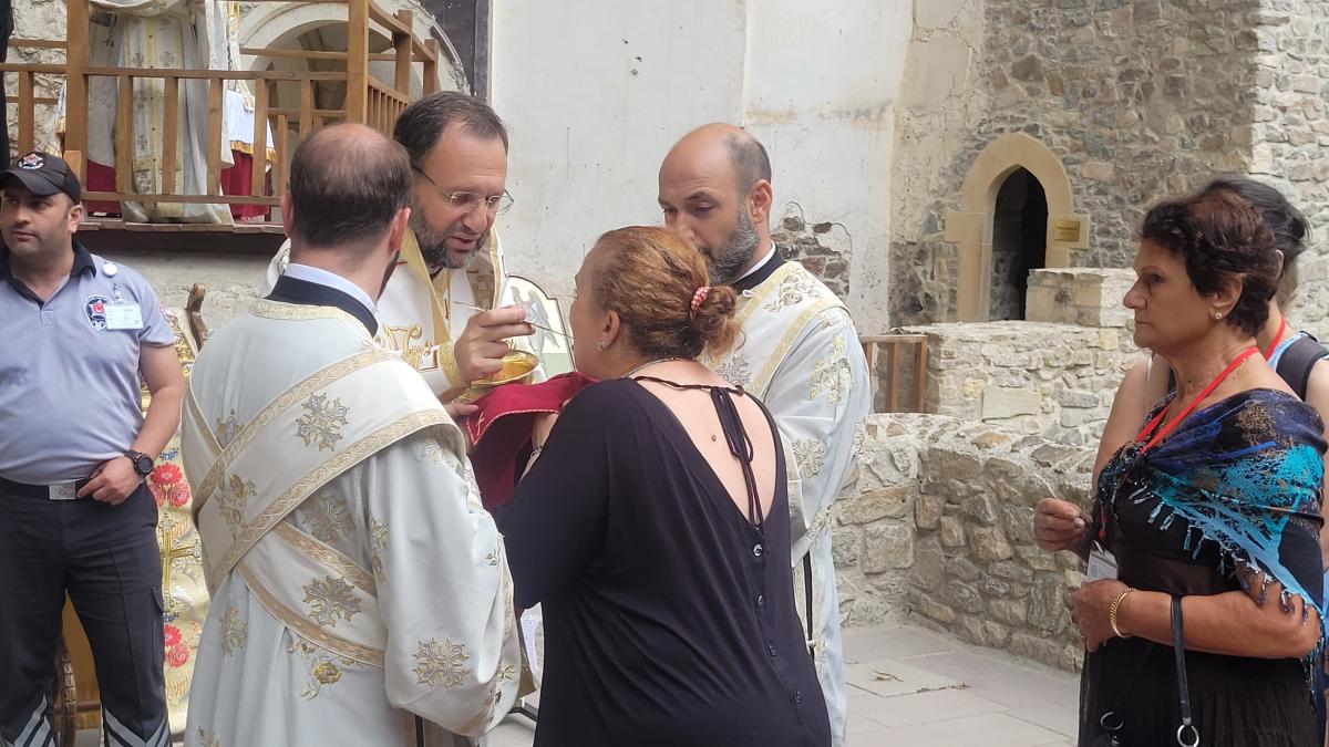 Trabzon'daki Sümela Manastırı'nda ayin yapıldı