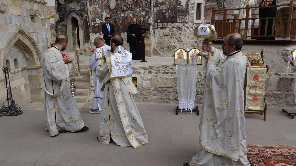 Trabzon'daki Sümela Manastırı'nda ayin yapıldı
