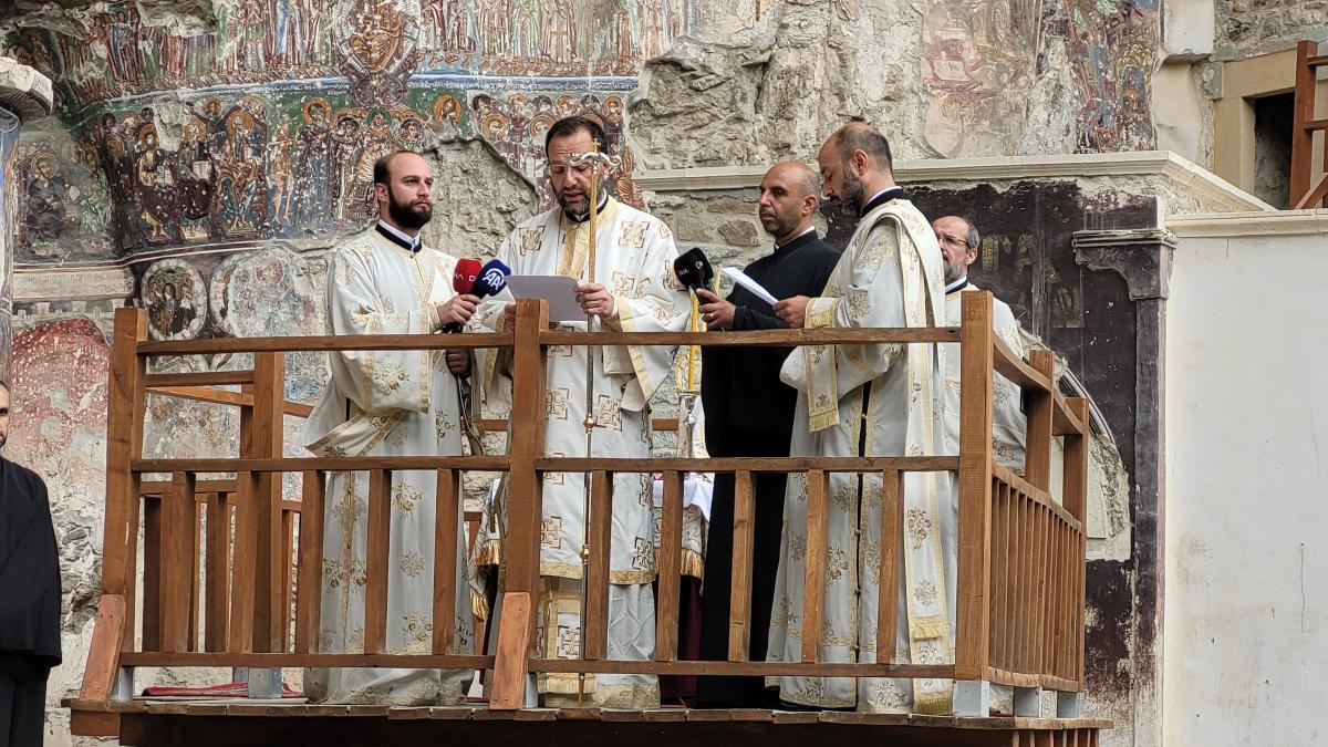 Trabzon'daki Sümela Manastırı'nda ayin yapıldı