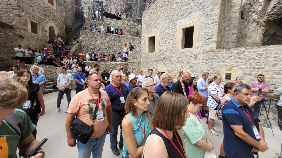 Trabzon'daki Sümela Manastırı'nda ayin yapıldı