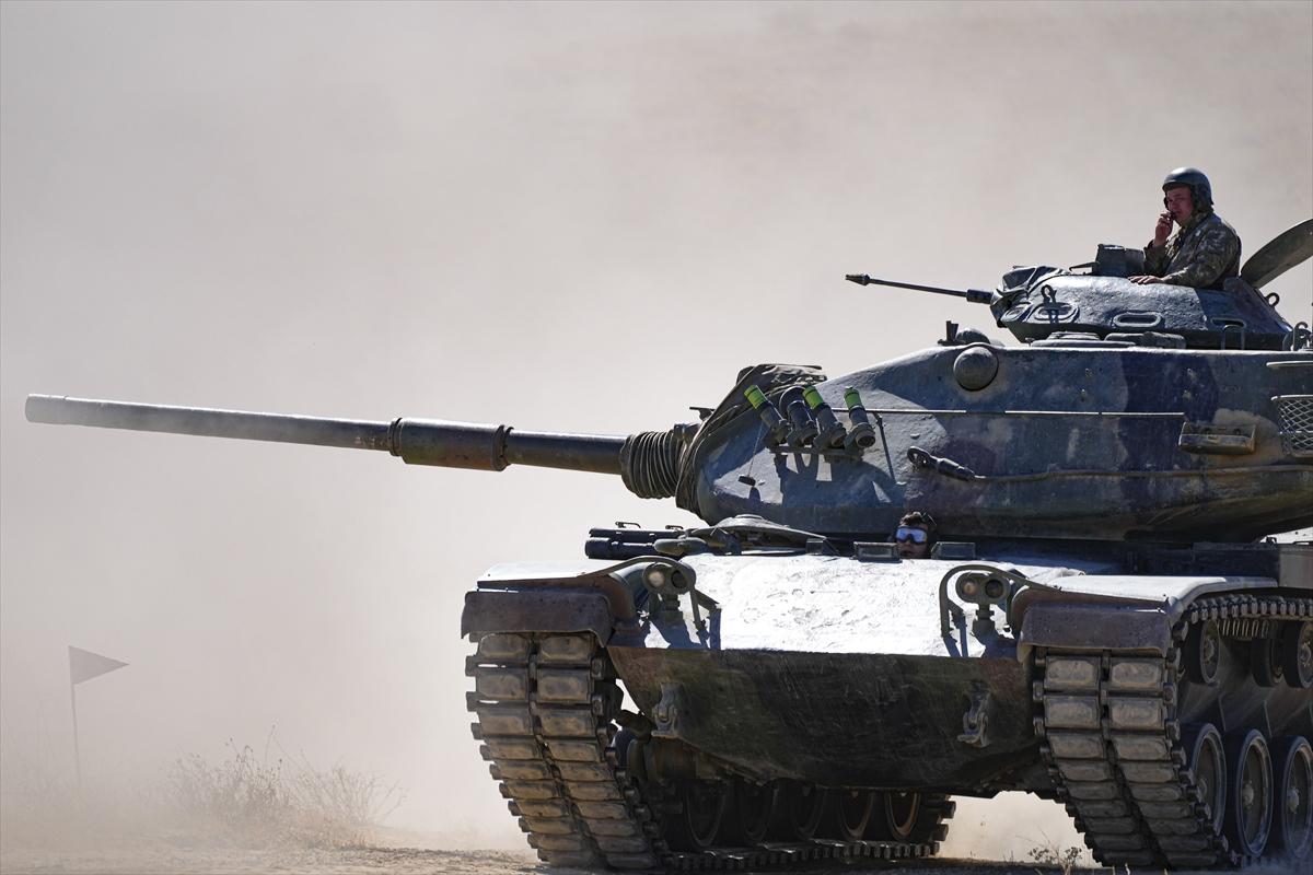 Türk tankçısının eğitiminden nefes kesen kareler