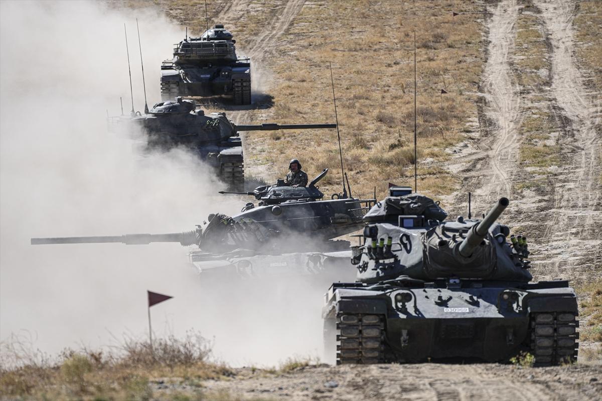 Türk tankçısının eğitiminden nefes kesen kareler