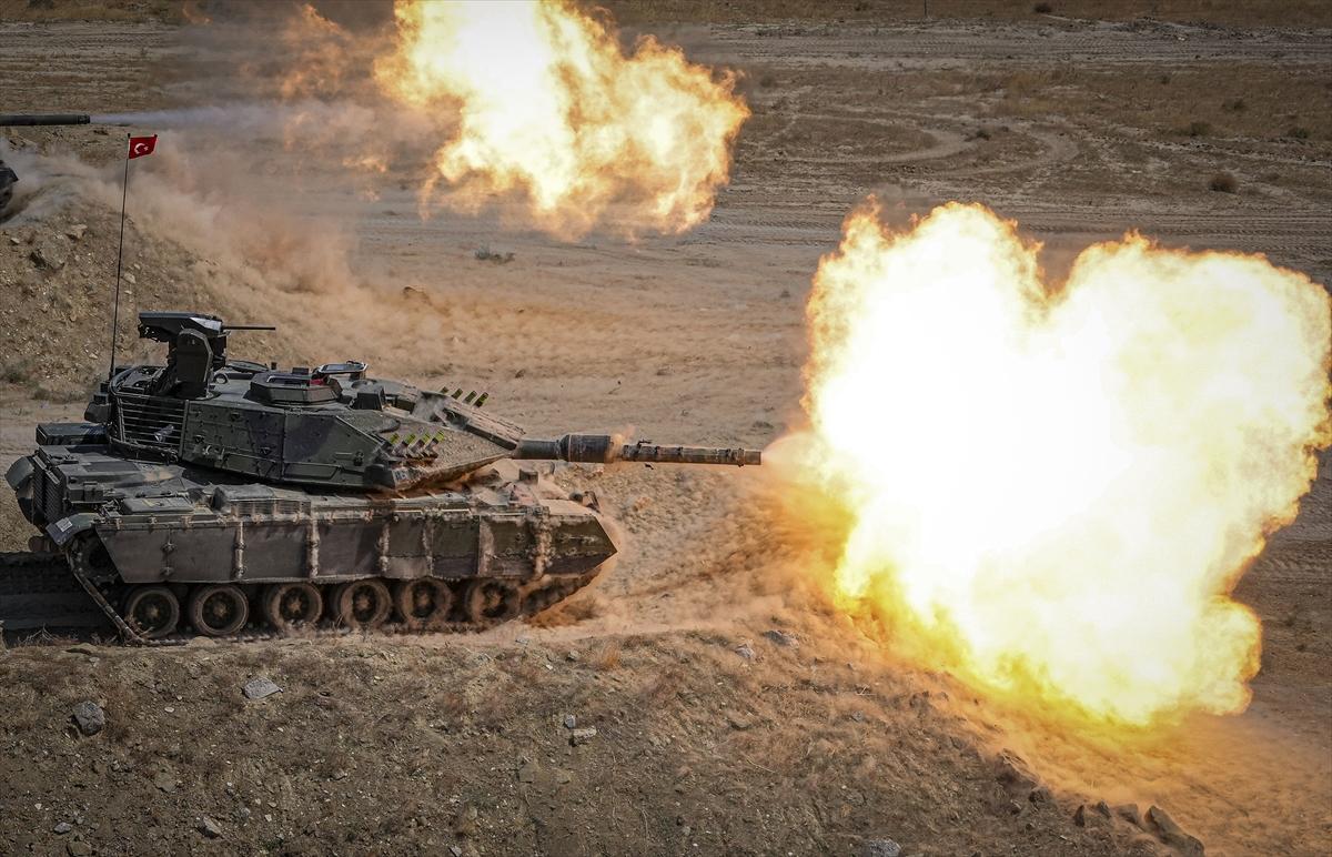 Türk tankçısının eğitiminden nefes kesen kareler