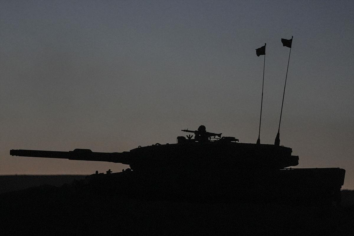 Türk tankçısının eğitiminden nefes kesen kareler