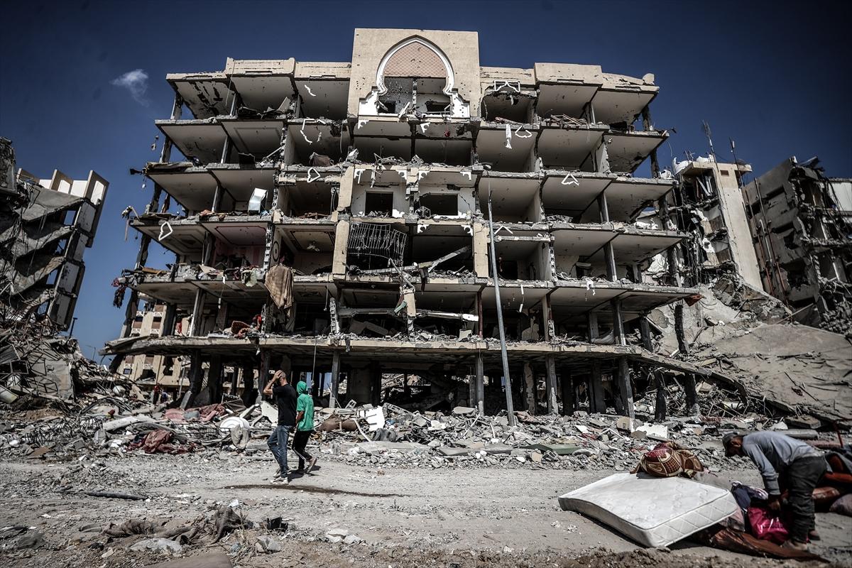 İsrail, Deyr Belah'ın doğusundan çekildi