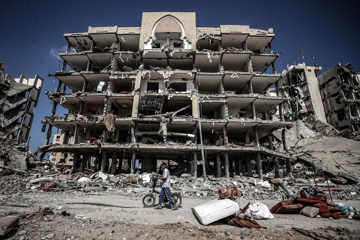 İsrail, Deyr Belah'ın doğusundan çekildi