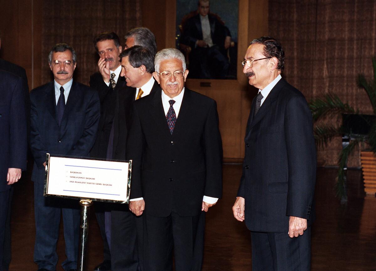 Fotoğraflarla dünden bugüne Recai Kutan