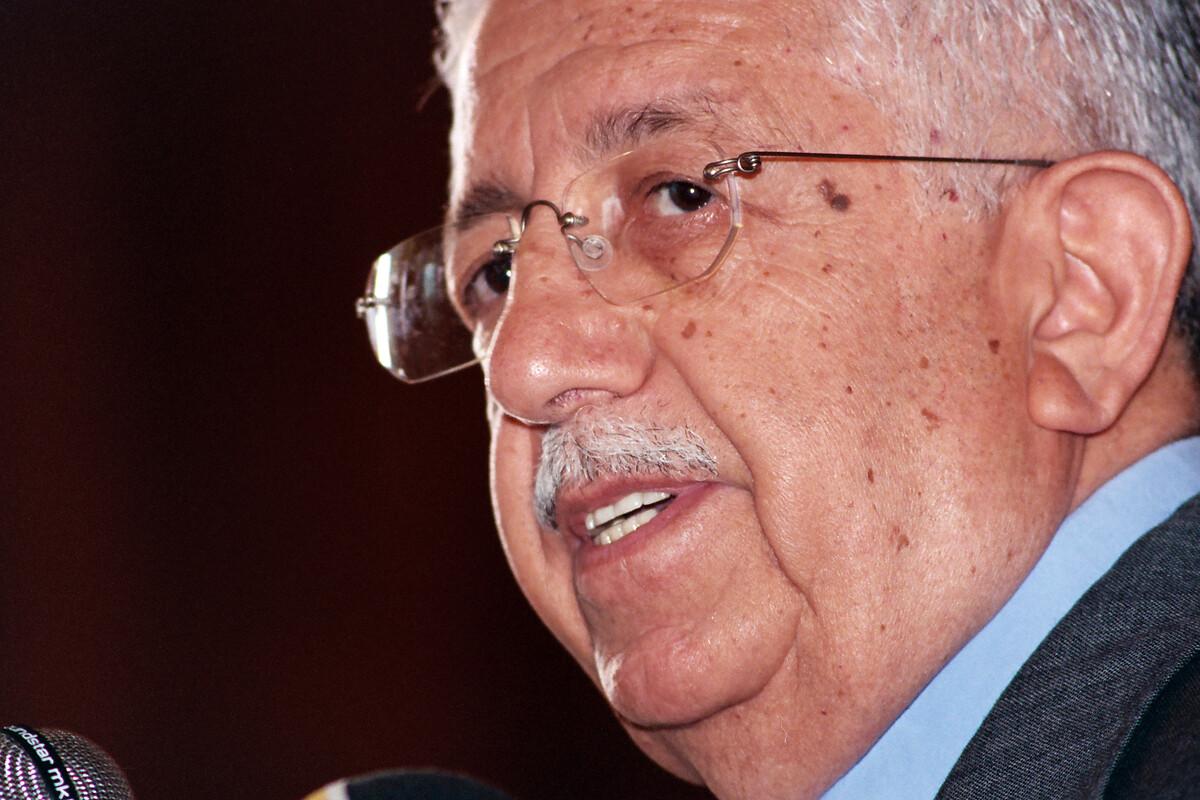 Fotoğraflarla dünden bugüne Recai Kutan