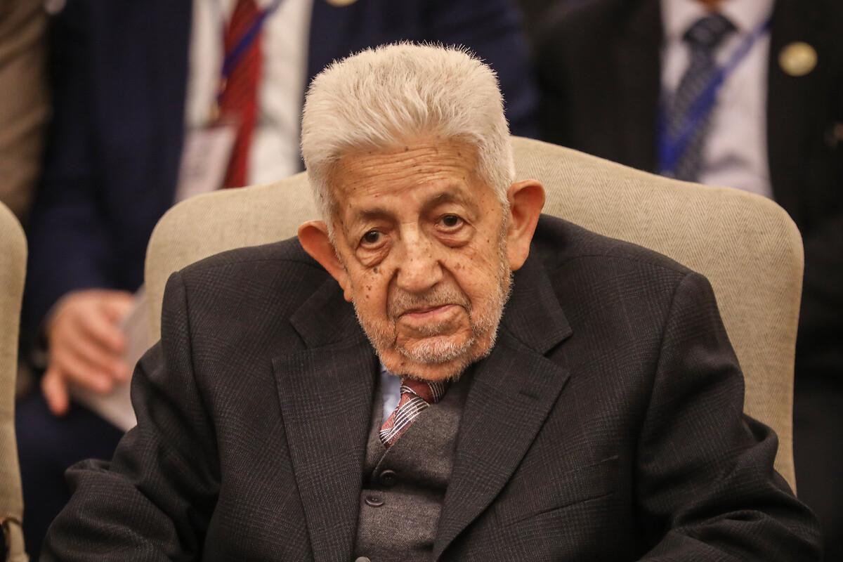 Fotoğraflarla dünden bugüne Recai Kutan