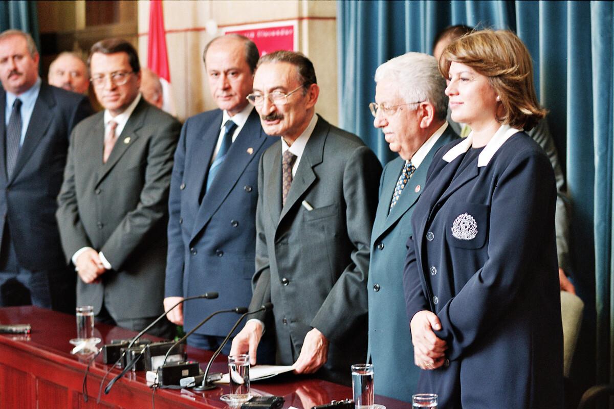 Fotoğraflarla dünden bugüne Recai Kutan