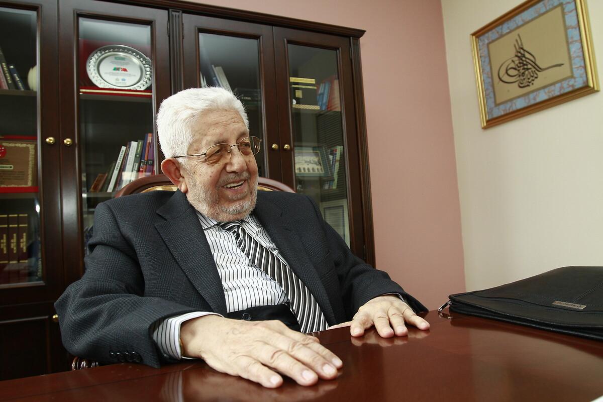 Fotoğraflarla dünden bugüne Recai Kutan