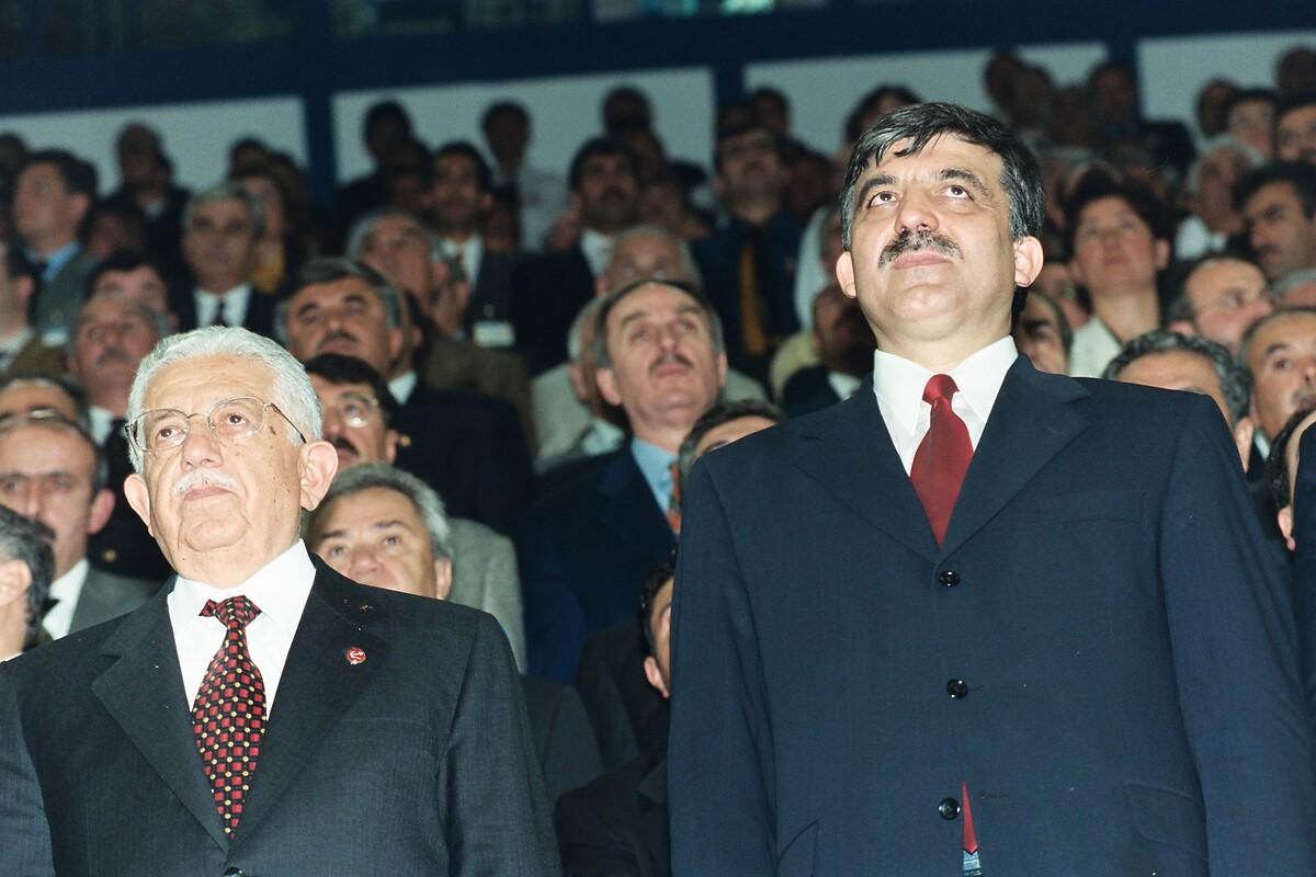 Fotoğraflarla dünden bugüne Recai Kutan