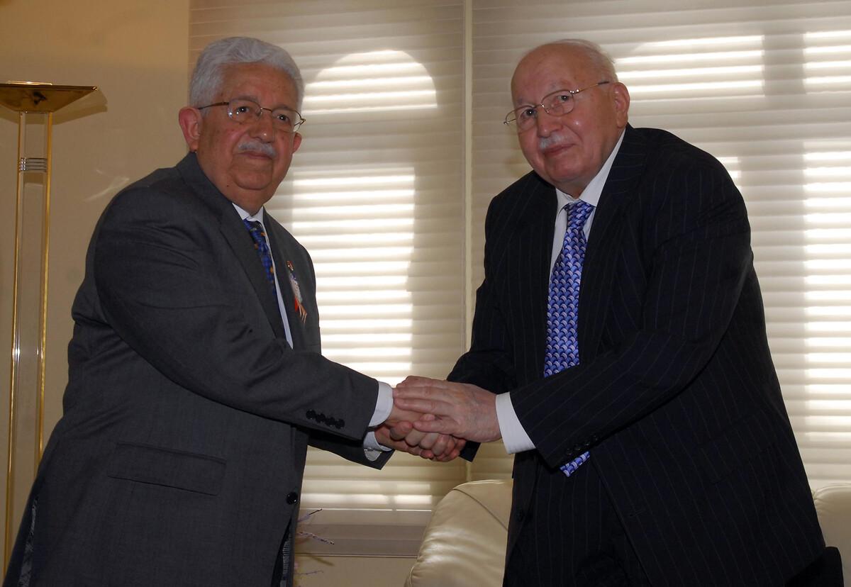 Fotoğraflarla dünden bugüne Recai Kutan