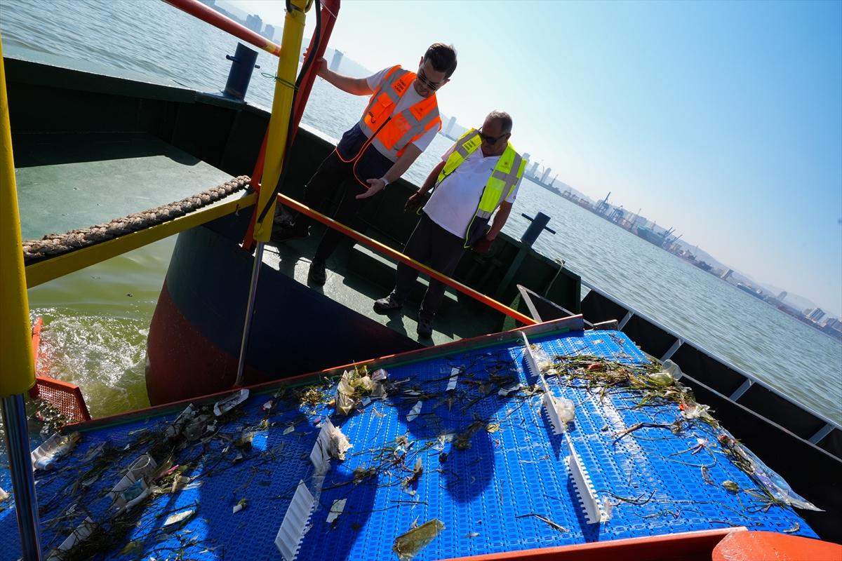 İzmir Körfezi'nin temizlenmesi için ilk adım atıldı