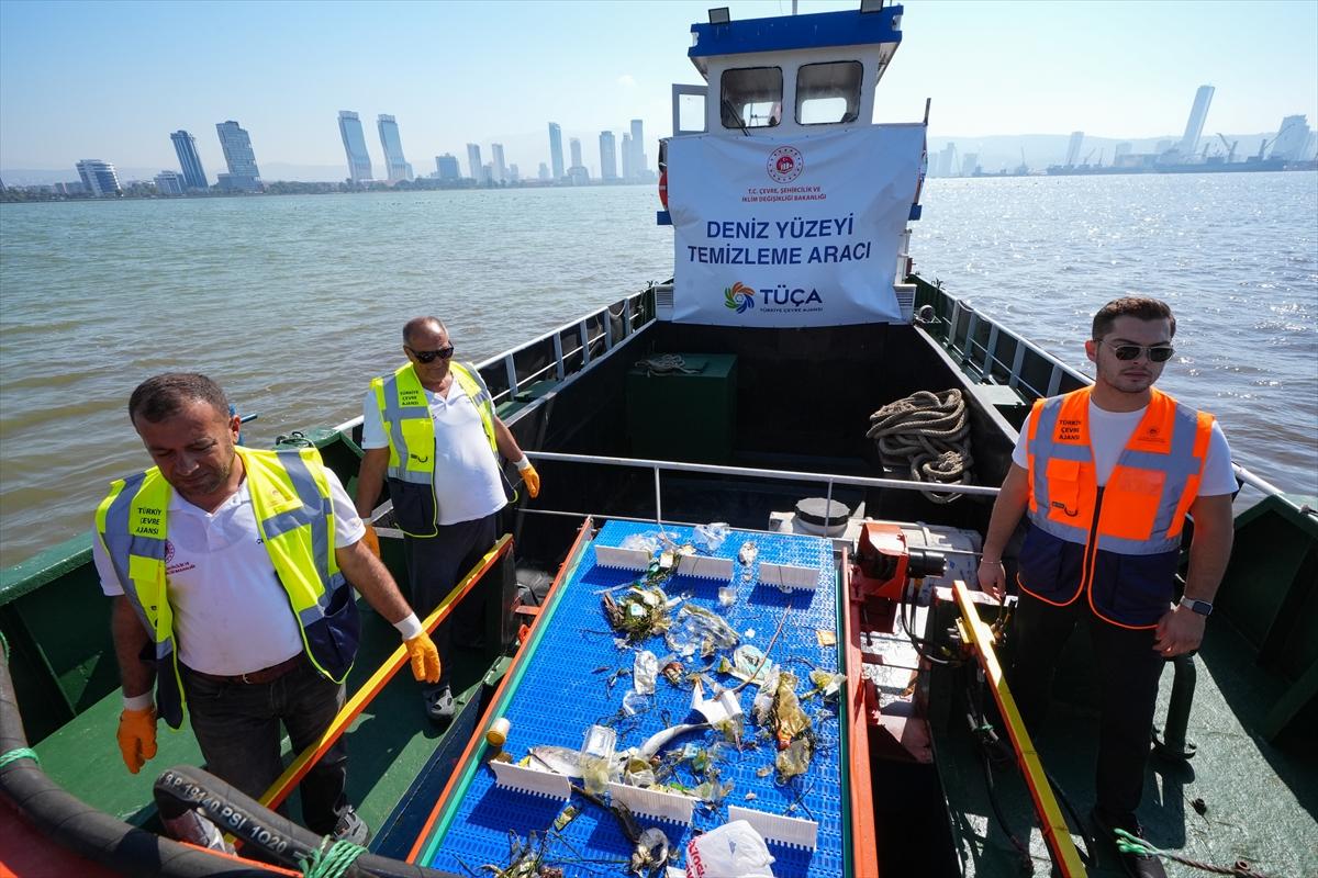 İzmir Körfezi'nin temizlenmesi için ilk adım atıldı