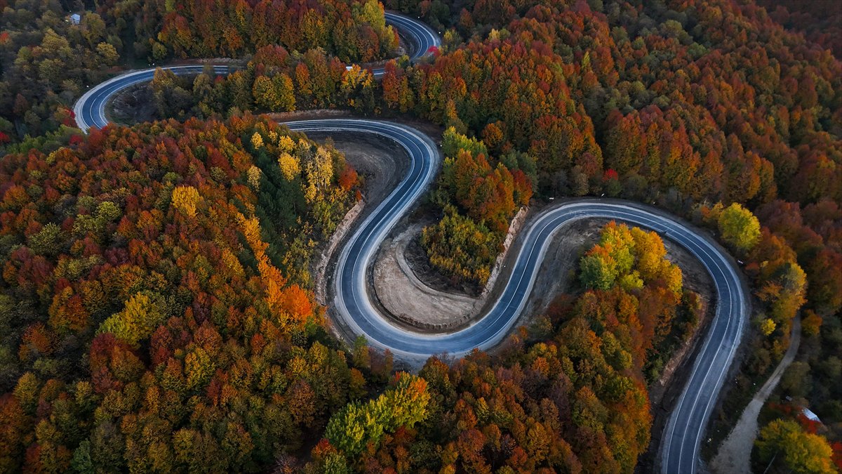 Domaniç Dağları'nda rengarenk sonbahar