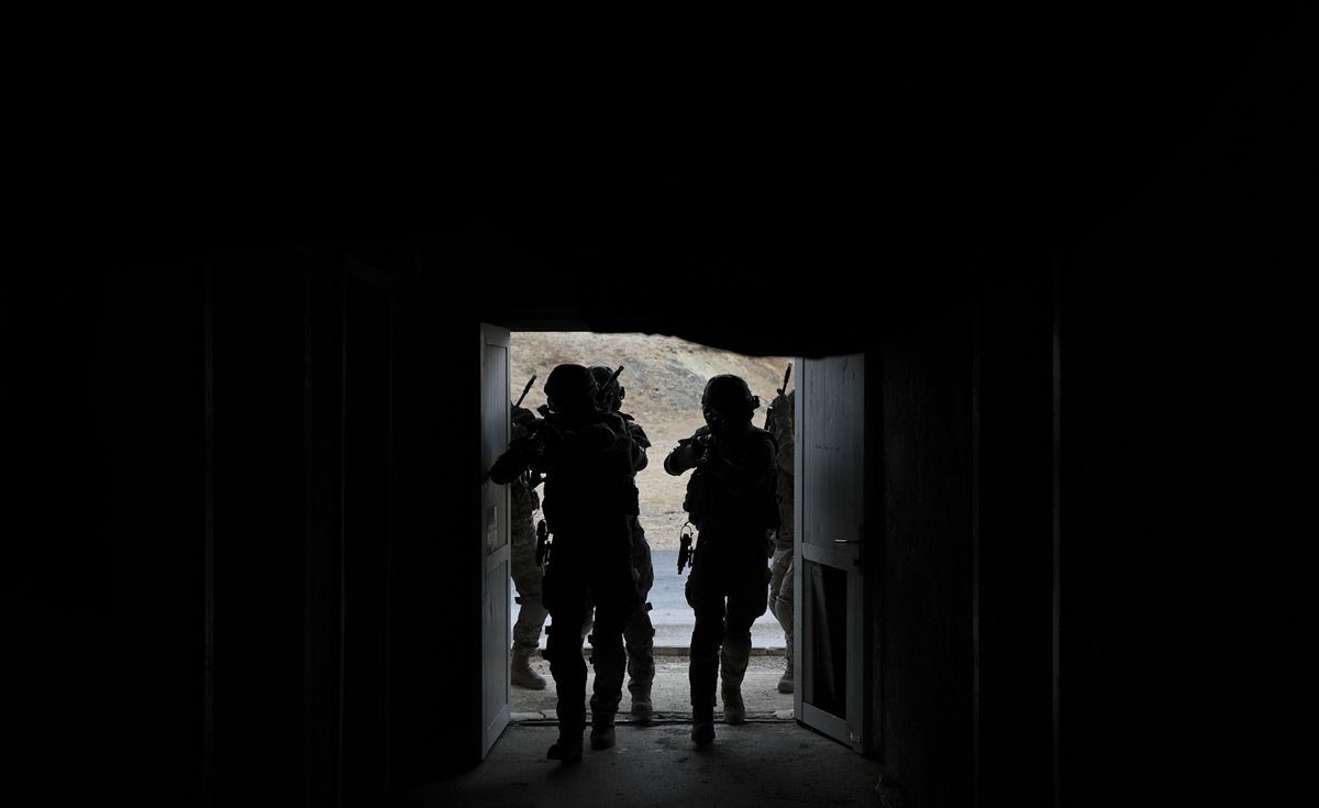 TSK'nın göz bebeği 'bordo bereliler' hayat kurtaran eğitimler alıyor