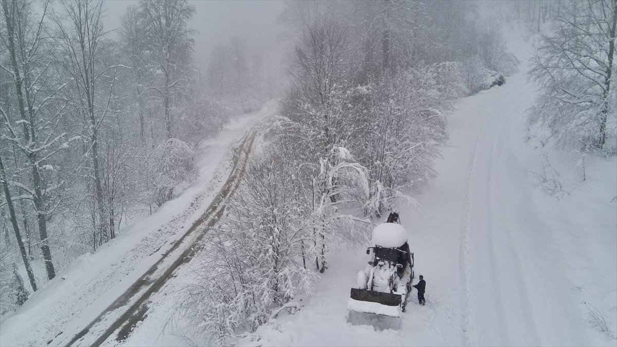 Yurt genelinden kar manzaraları