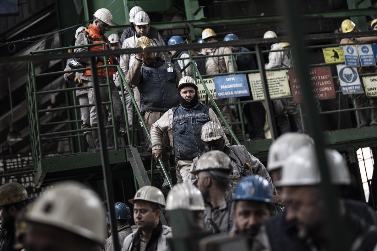 Dünya Madenciler Günü'nde Zonguldak'taki madencilerin bir günü