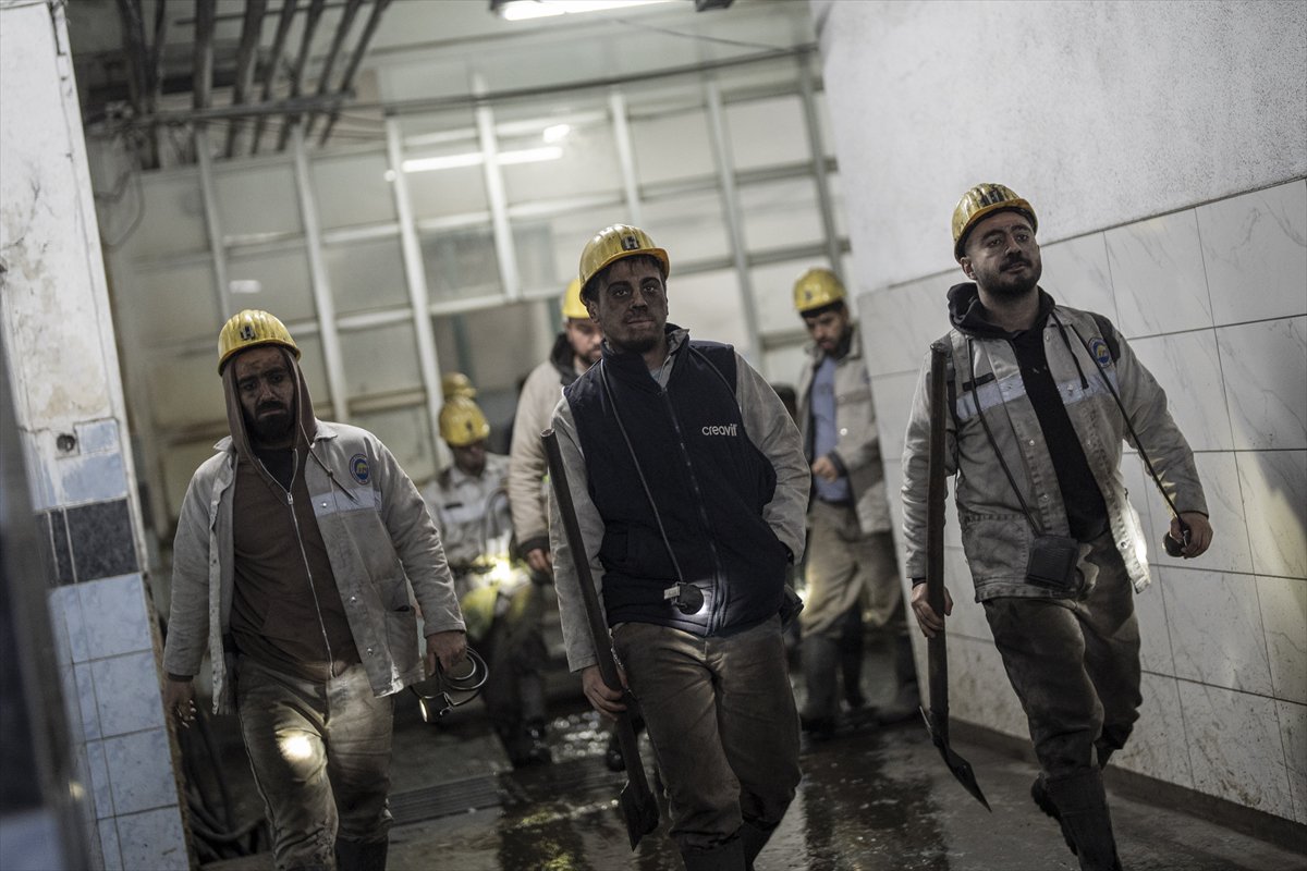 Dünya Madenciler Günü'nde Zonguldak'taki madencilerin bir günü