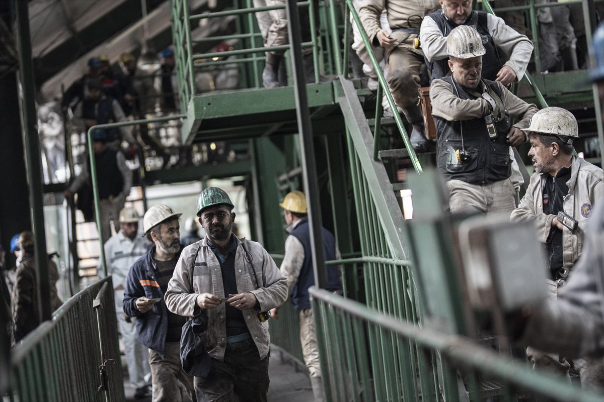 Dünya Madenciler Günü'nde Zonguldak'taki madencilerin bir günü