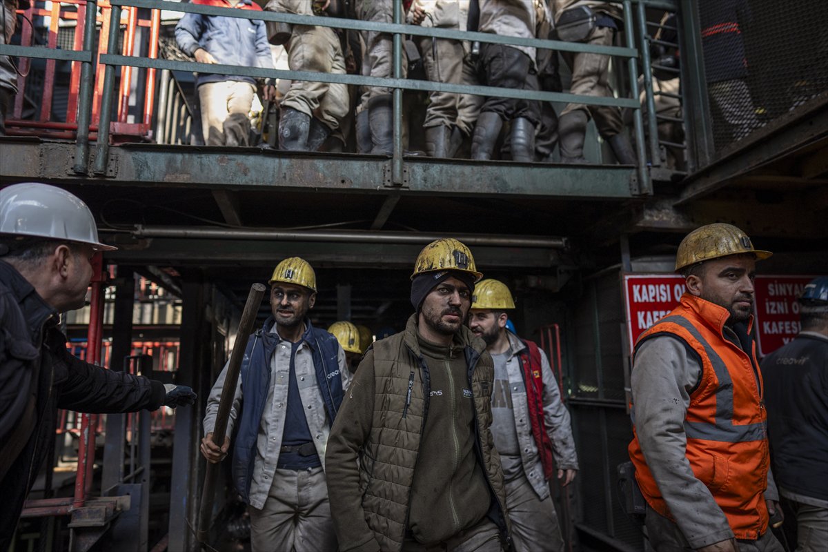 Dünya Madenciler Günü'nde Zonguldak'taki madencilerin bir günü