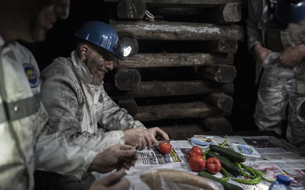 Dünya Madenciler Günü'nde Zonguldak'taki madencilerin bir günü
