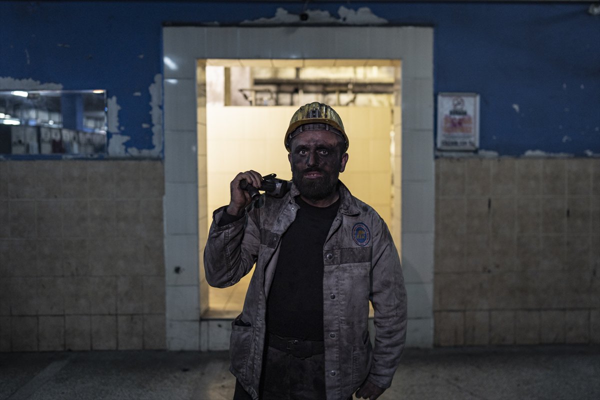 Dünya Madenciler Günü'nde Zonguldak'taki madencilerin bir günü