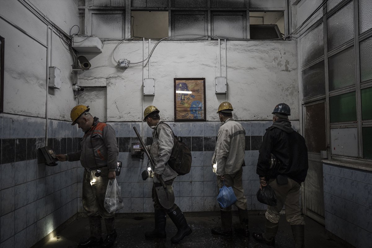 Dünya Madenciler Günü'nde Zonguldak'taki madencilerin bir günü