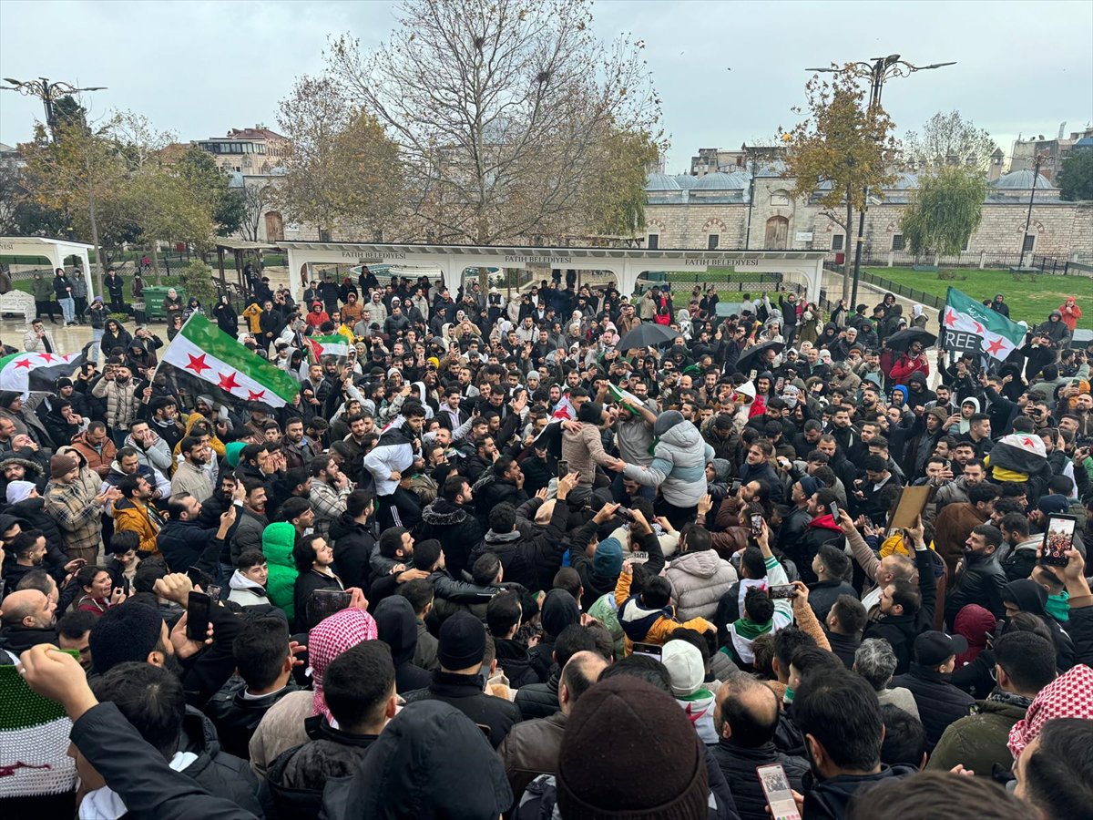 Suriyeliler Türkiye'de kutlama yapıyor